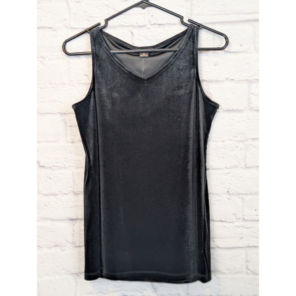 NWT Black Stretchy Velvet Tank top‎ Blouse Sleeveless Womens Size XS IMAN
